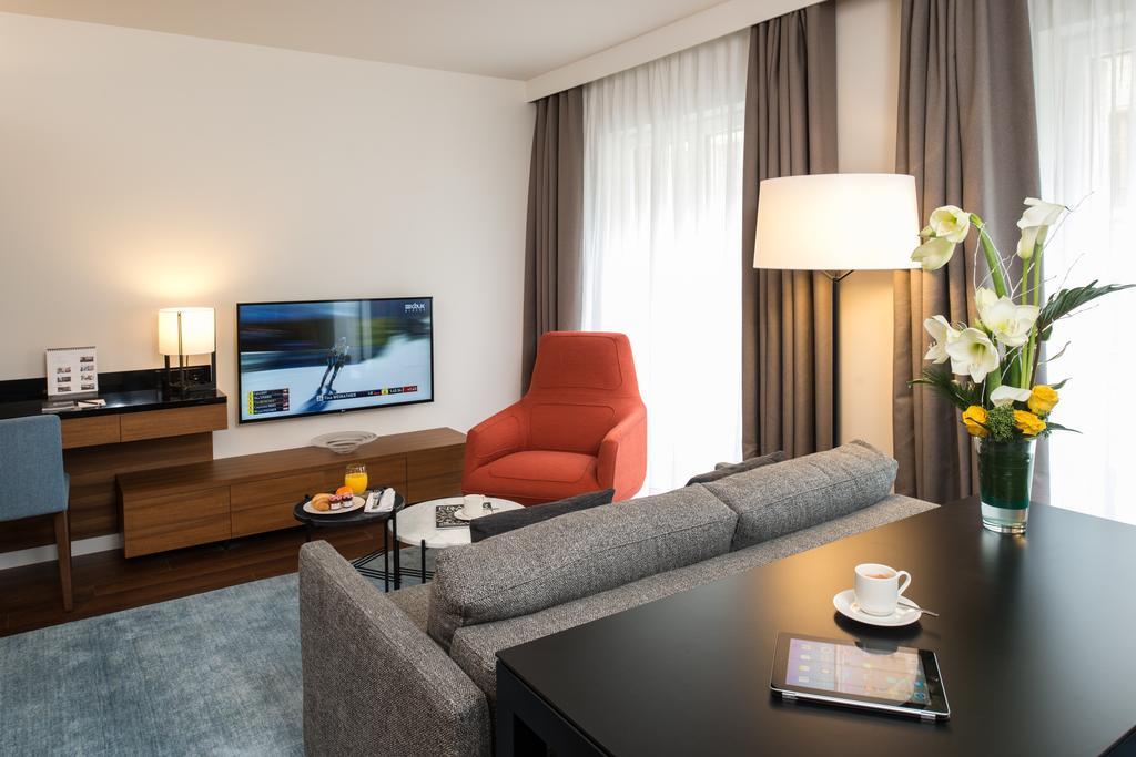 Fraser Suites Geneva - Serviced Apartments Oda fotoğraf